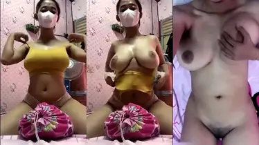 Janda Cantik Ngamuk Goyang Guling Di Kamar Tidur